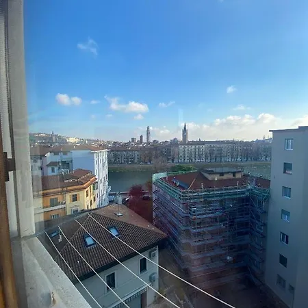 Apartment Dreaming Adige River Verona