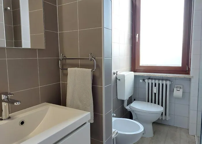 Dreaming Adige River Apartment Verona